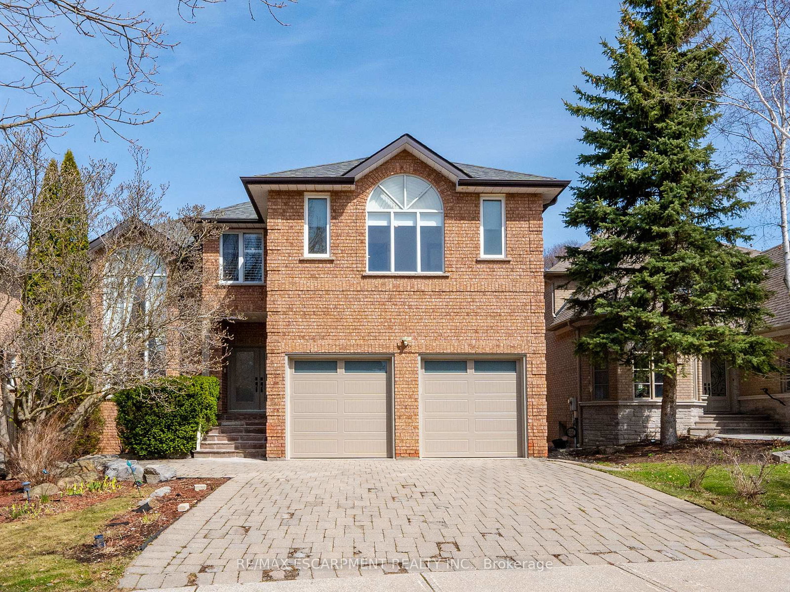 122-arten-avenue-richmond-hill-ontario-n12412677