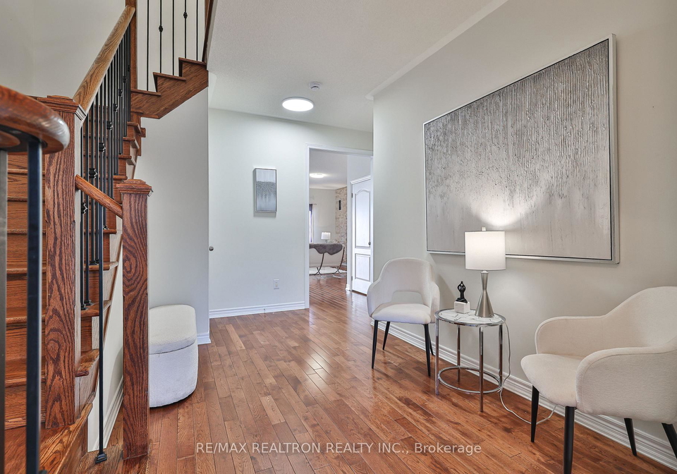 44-naylor-drive-bradford-west-gwillimbury-ontario-n12412802
