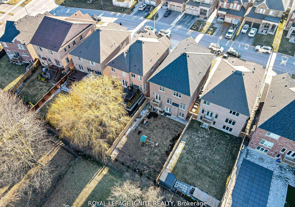 61-gibson-circle-bradford-west-gwillimbury-ontario-n12412814