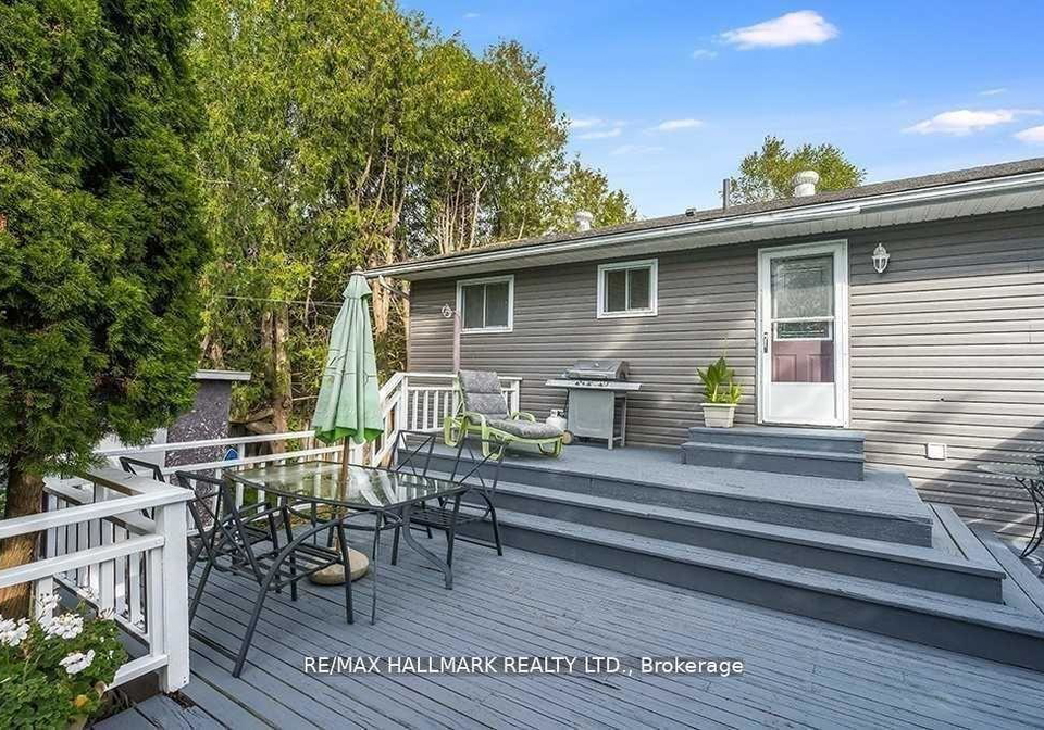 1015-lebanon-drive-innisfil-ontario-n12413257