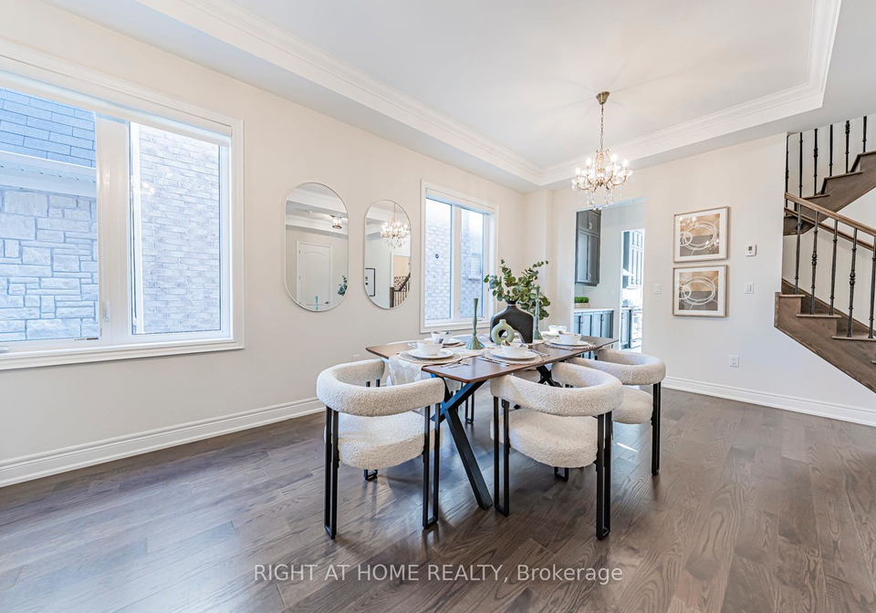 551-somerville-drive-newmarket-ontario-n12414352