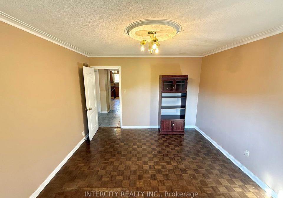 18-glen-cameron-road-markham-ontario-n12414747