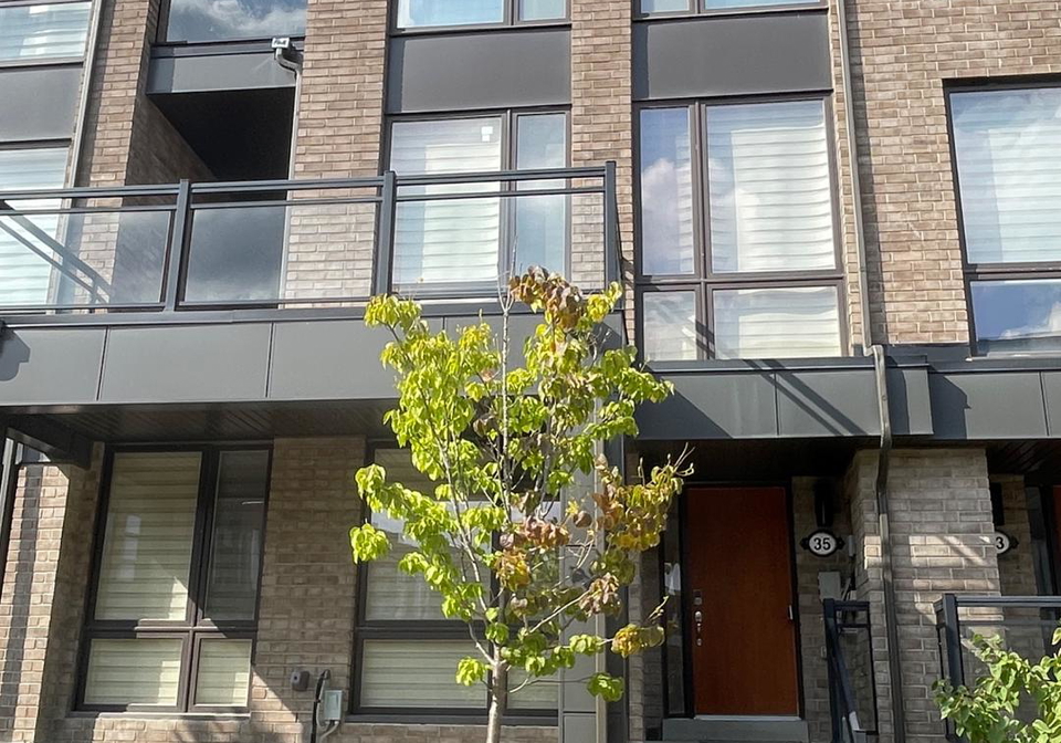 35-thorncrest-drive-vaughan-ontario-n12414982