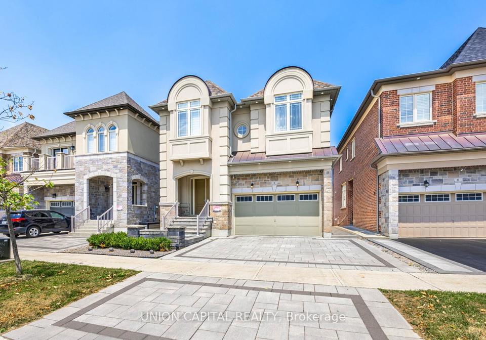 8-drizzel-crescent-richmond-hill-ontario-n12415295