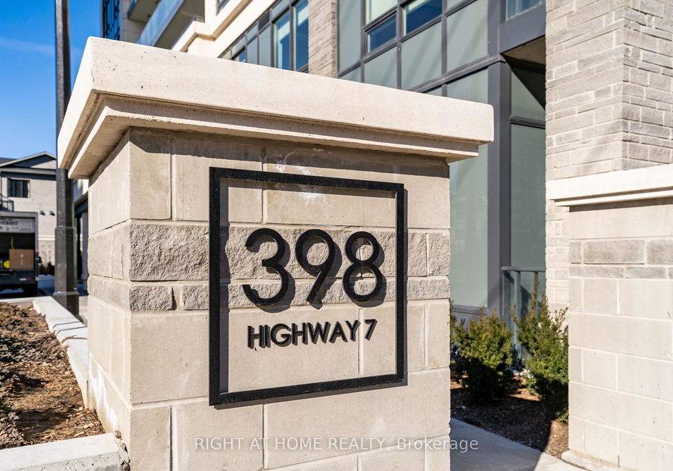 398-highway-7-e-richmond-hill-ontario-n12415670