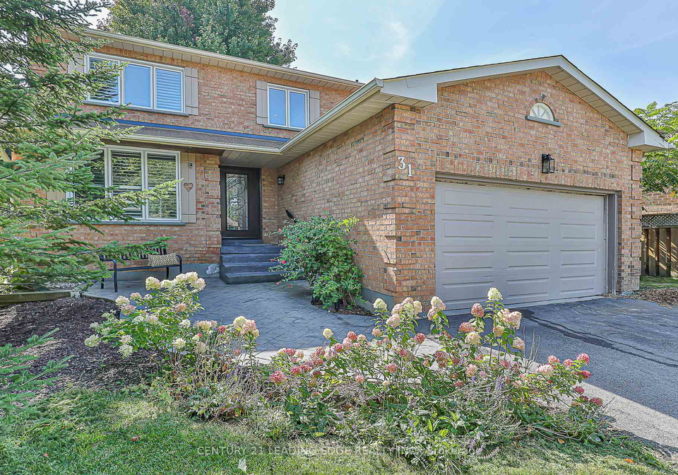 31-twelve-oaks-drive-aurora-ontario-n12416452