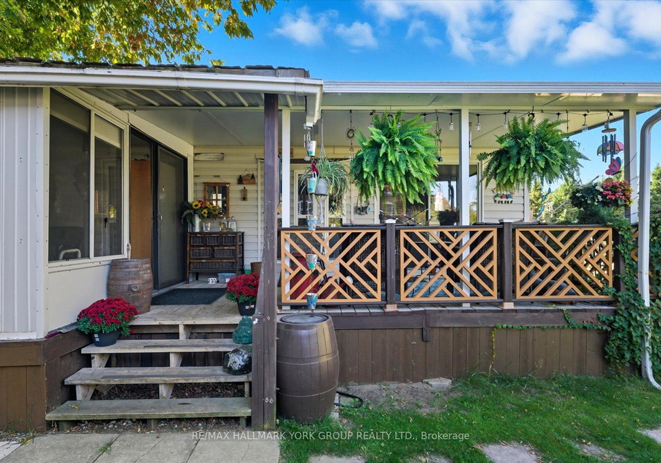 21469-on48-east-gwillimbury-ontario-n12416575