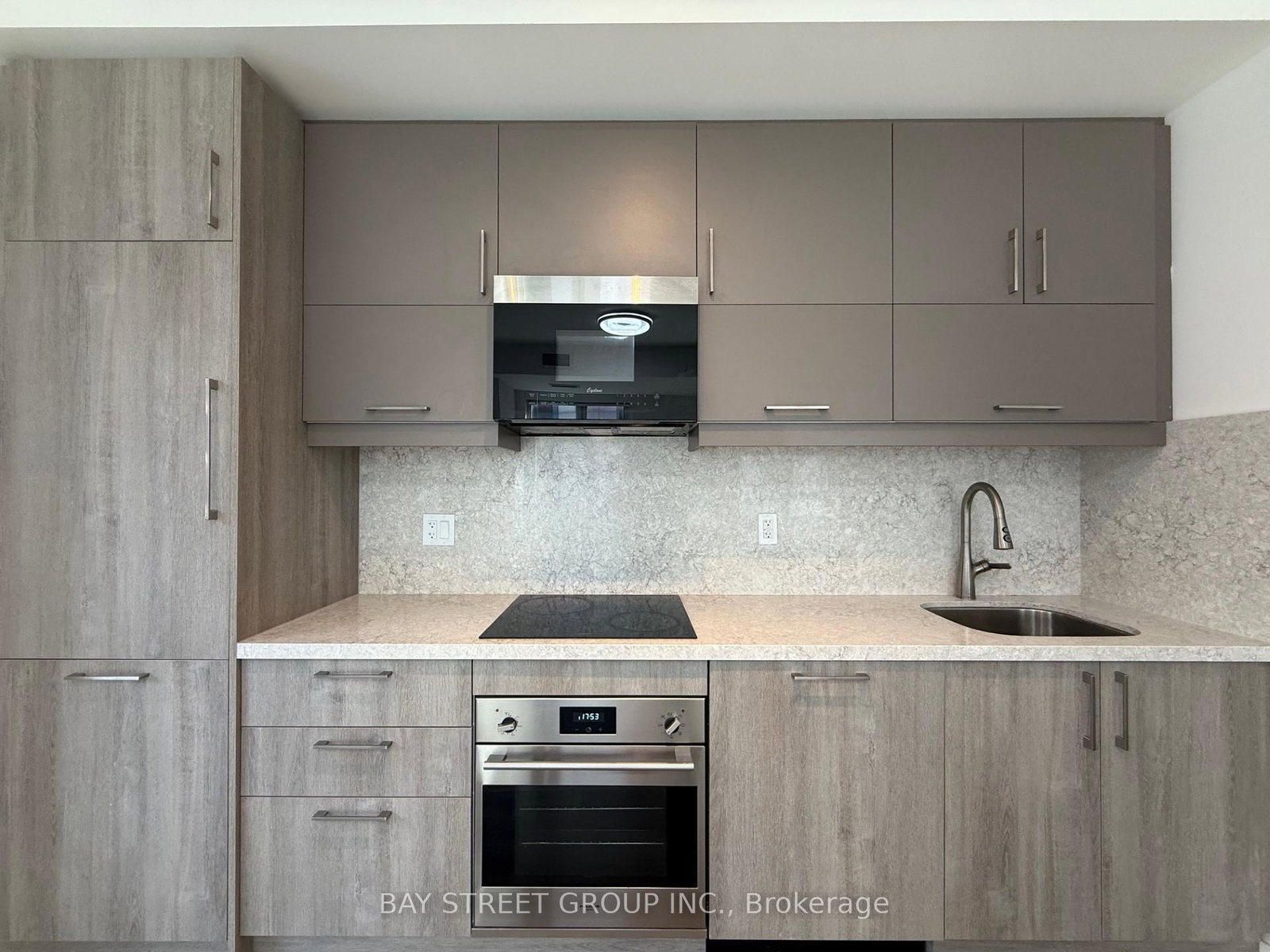 38-simcoe-promenade-markham-ontario-n12417462