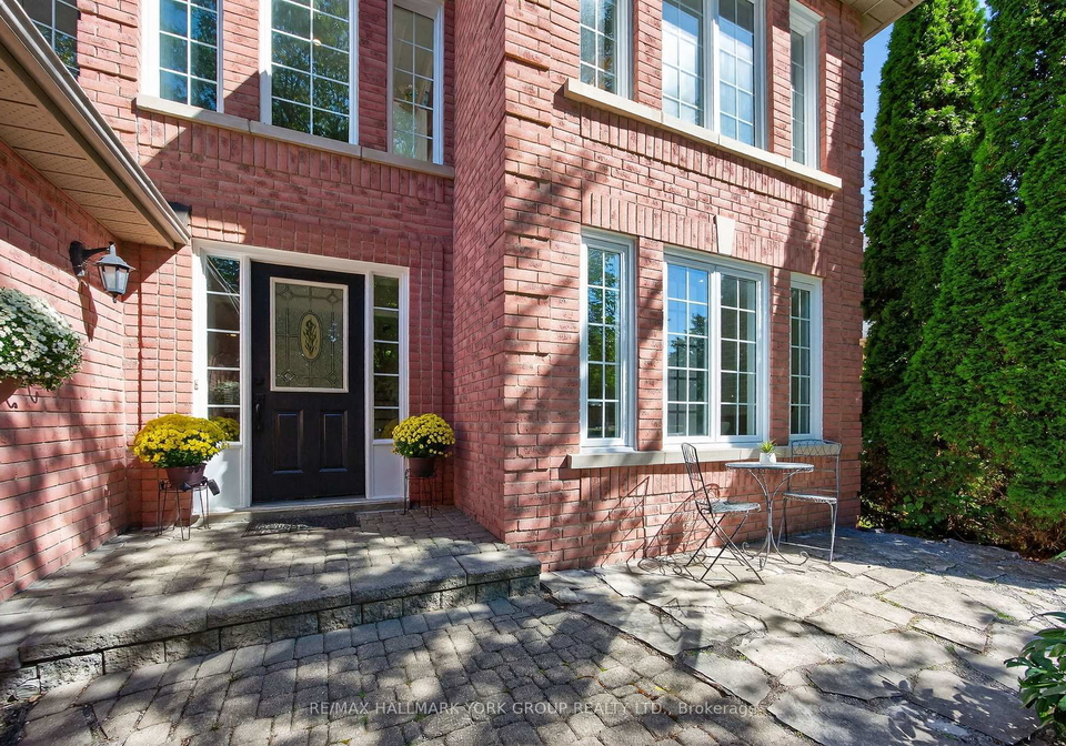 654-lyman-boulevard-newmarket-ontario-n12418081