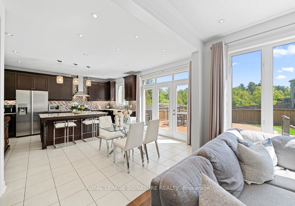 237-william-graham-drive-aurora-ontario-n12418217
