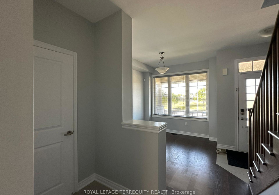 29-jim-mortson-drive-east-gwillimbury-ontario-n12418487