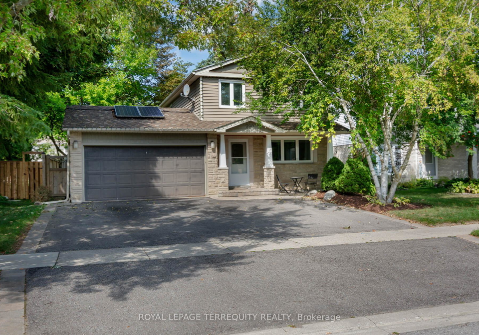 290-manchester-drive-newmarket-ontario-n12418544