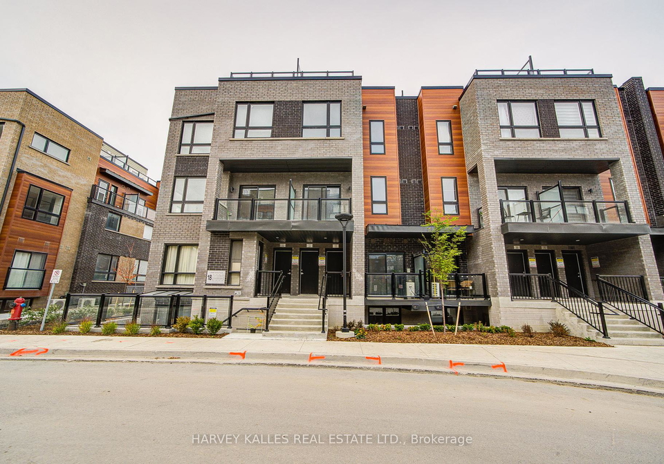 18-lytham-green-circle-newmarket-ontario-n12418637