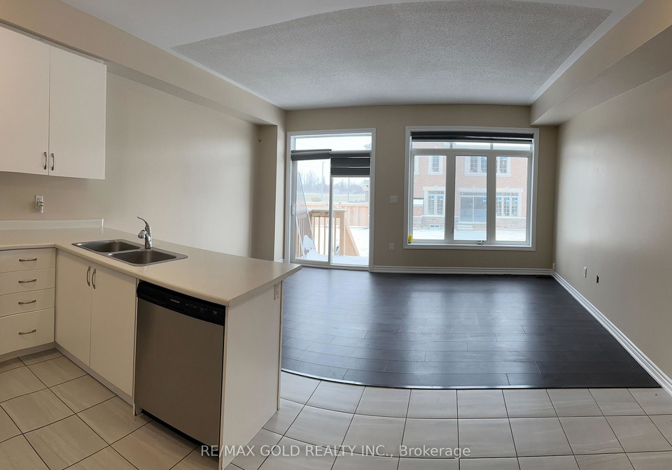 2242-grainger-loop-innisfil-ontario-n12418639