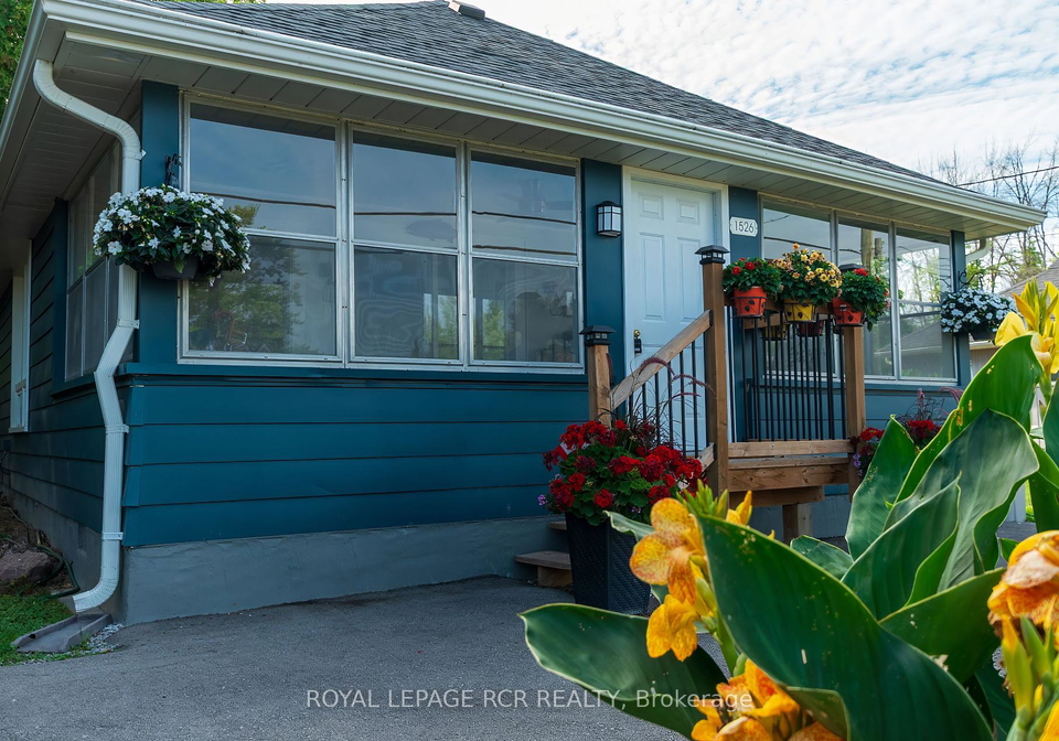 1526-houston-avenue-innisfil-ontario-n12418956
