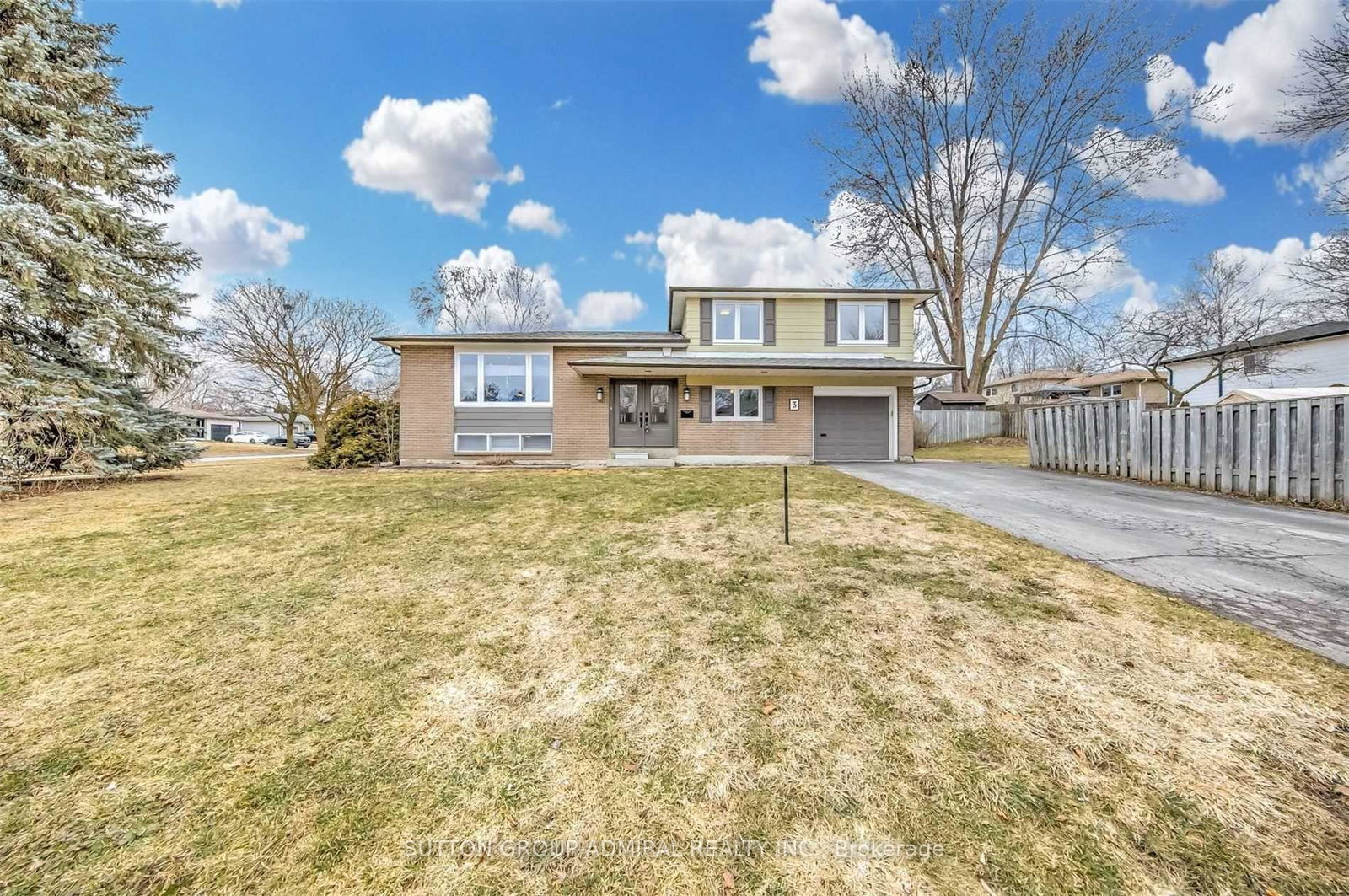 3-hill-drive-aurora-ontario-n12419805