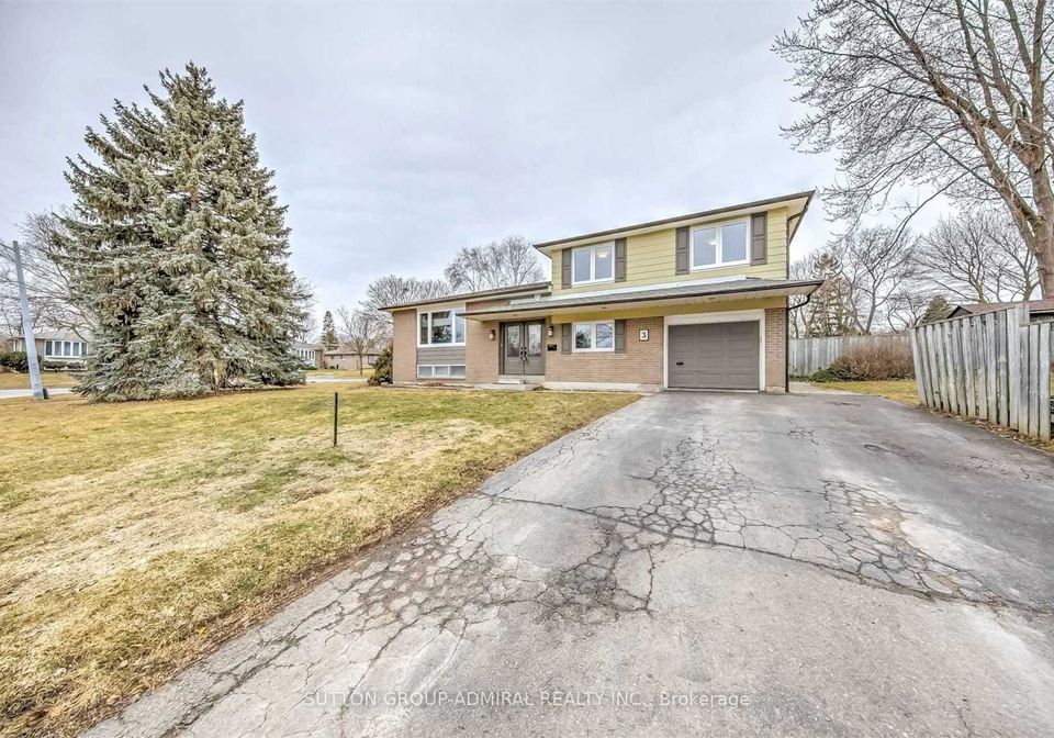 3-hill-drive-aurora-ontario-n12419805