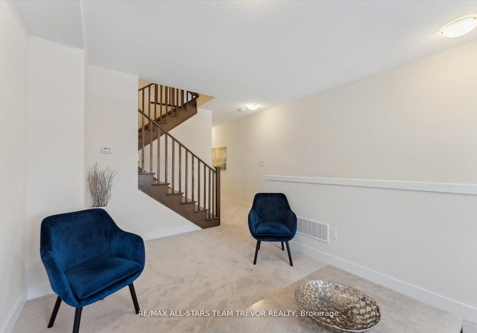35-mikayla-lane-markham-ontario-n12420201