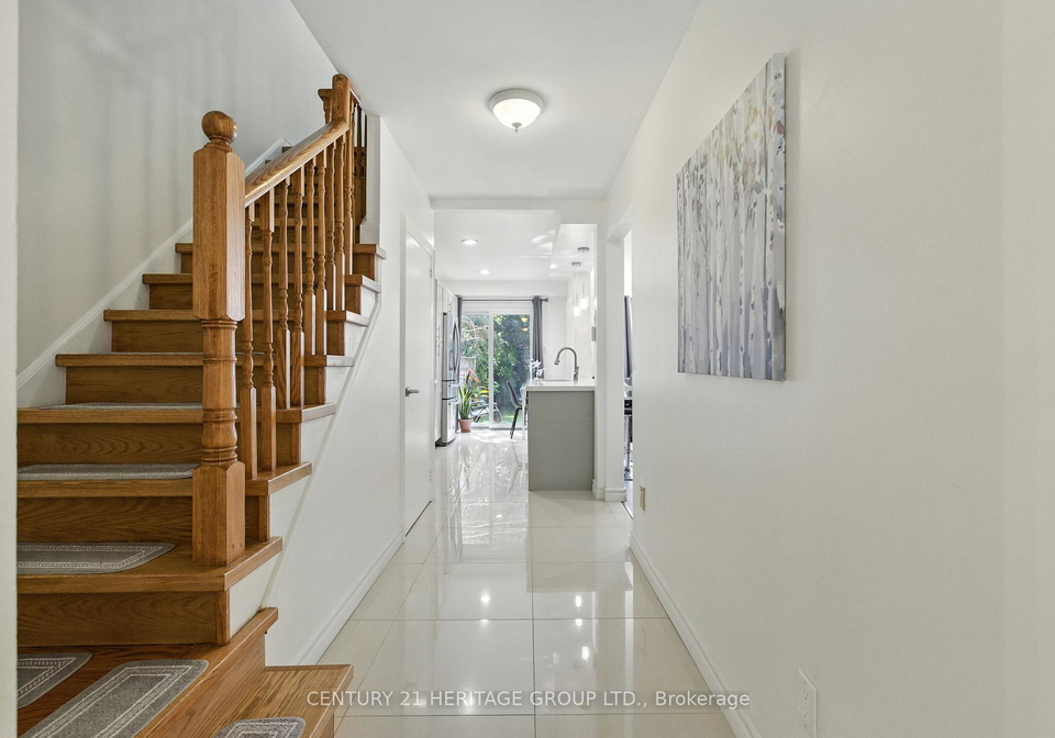 884-clancey-crescent-newmarket-ontario-n12420834