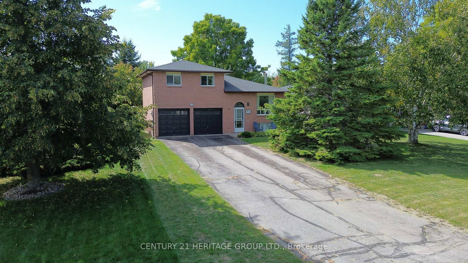 10-hawkins-street-georgina-ontario-n12421095