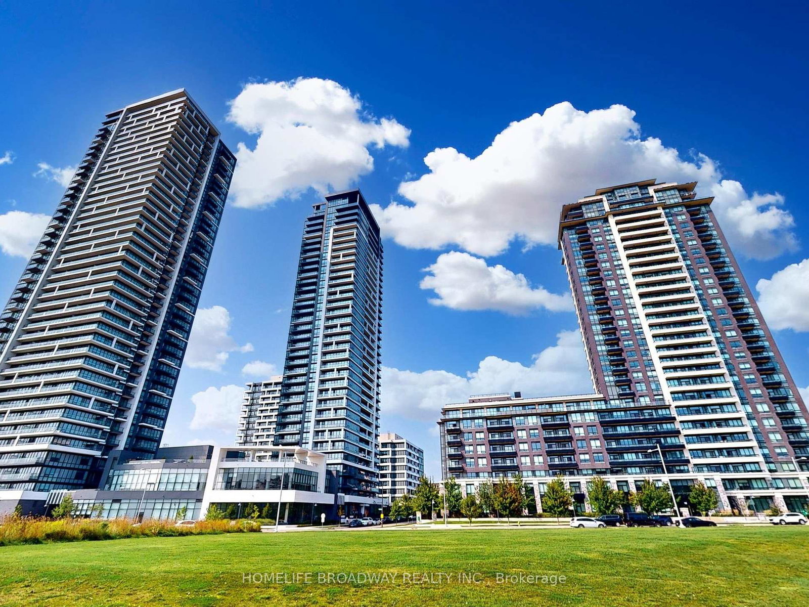 15-water-walk-drive-markham-ontario-n12421246