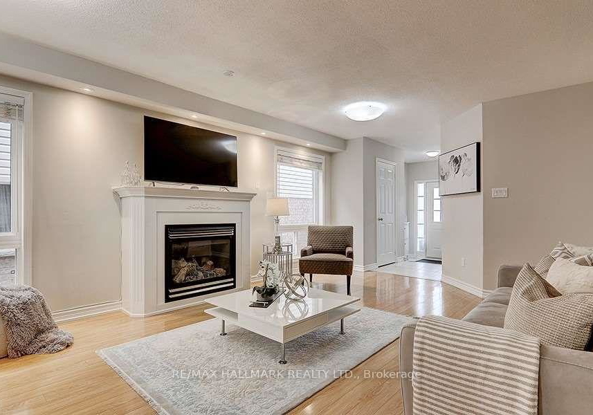 328-silken-laumann-drive-newmarket-ontario-n12421875