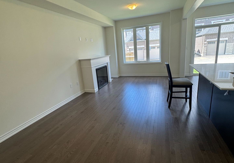 8-haldimand-street-vaughan-ontario-n12422155