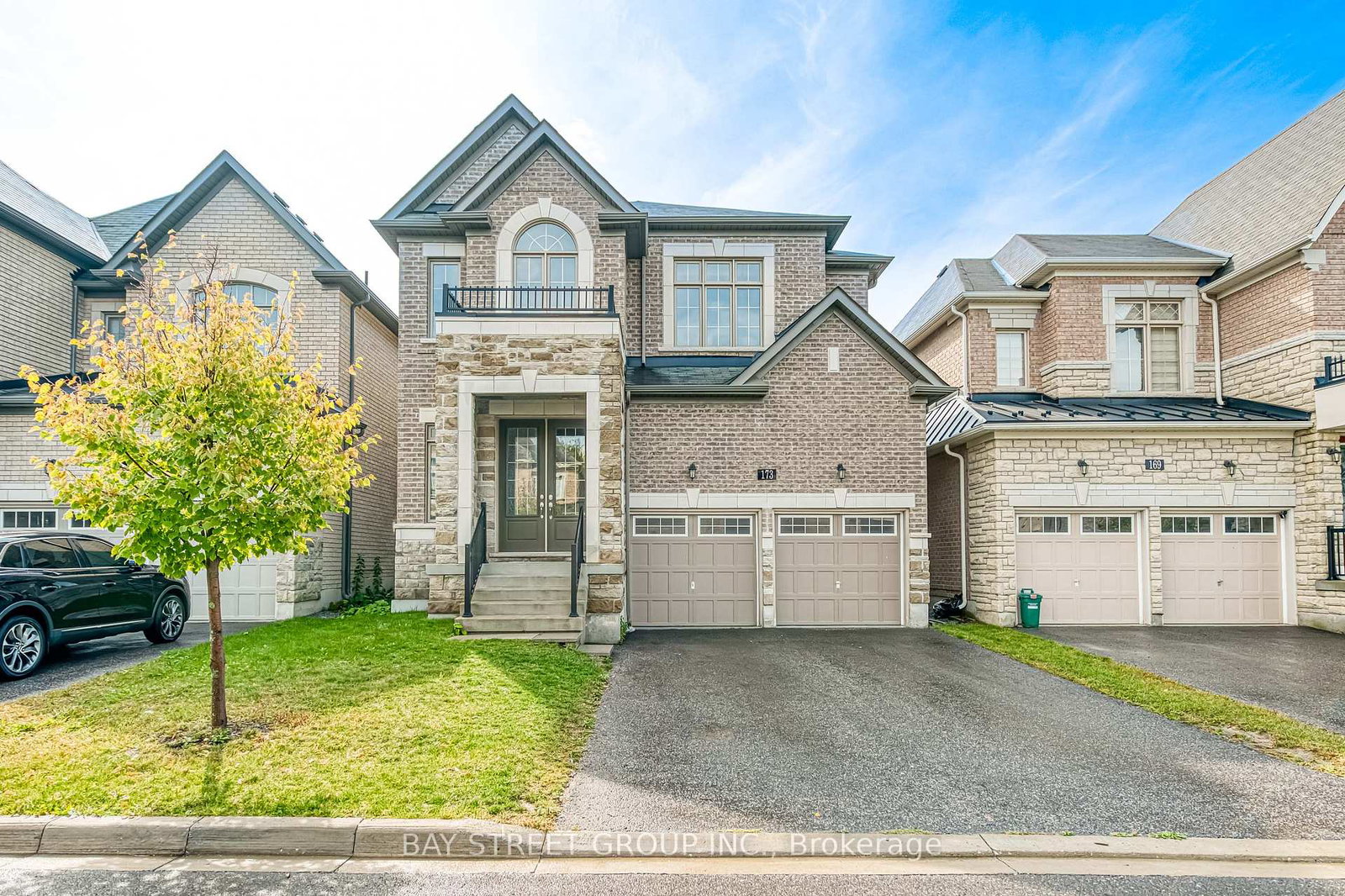 173-conklin-crescent-aurora-ontario-n12423587