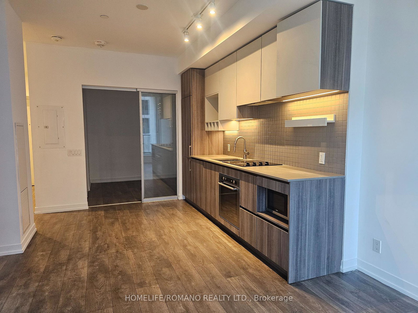 5-buttermill-avenue-vaughan-ontario-n12423894