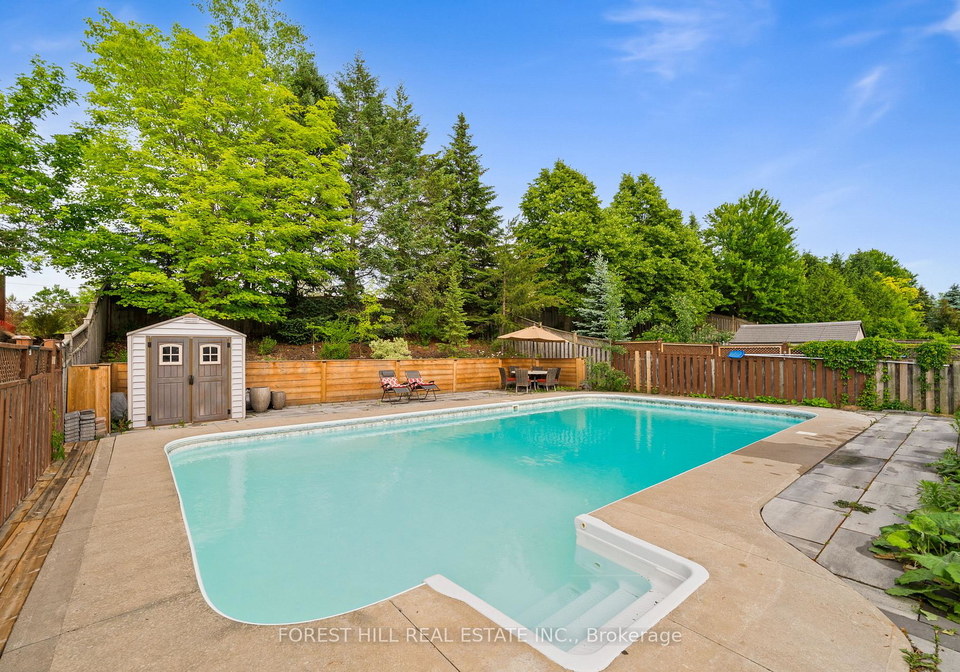35-benville-crescent-richmond-hill-ontario-n12424092