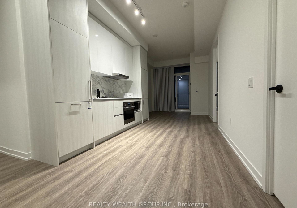 195-commerce-street-vaughan-ontario-n12424484