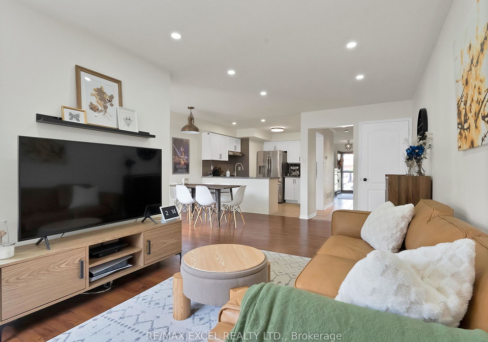 26-lilly-mckeowan-crescent-east-gwillimbury-ontario-n12425312