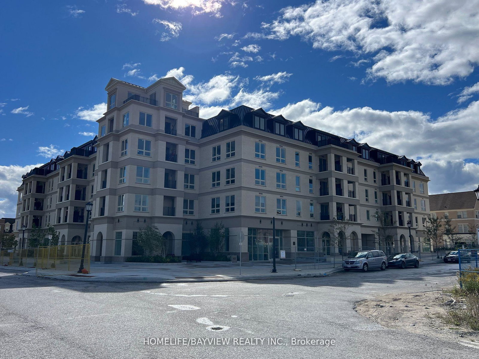 101-cathedral-high-street-markham-ontario-n12425381