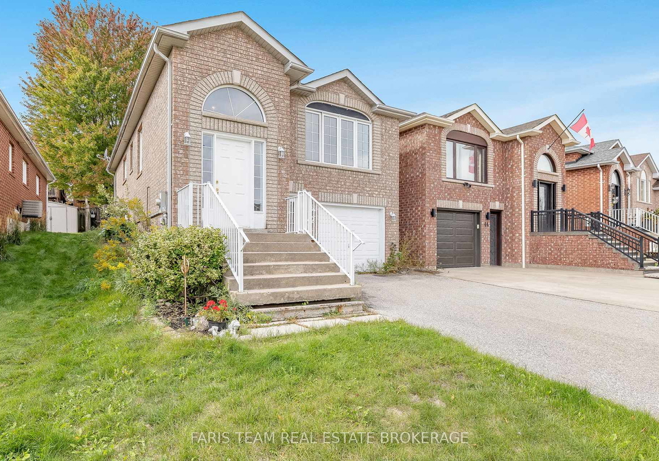 42-smith-street-bradford-west-gwillimbury-ontario-n12425839