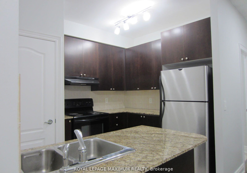 8201-islington-avenue-vaughan-ontario-n12426110