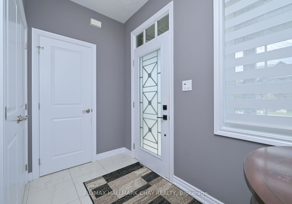 121-strachan-trail-new-tecumseth-ontario-n12426258