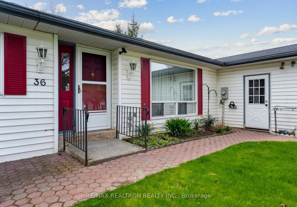 36-tecumseth-pines-drive-new-tecumseth-ontario-n12426310