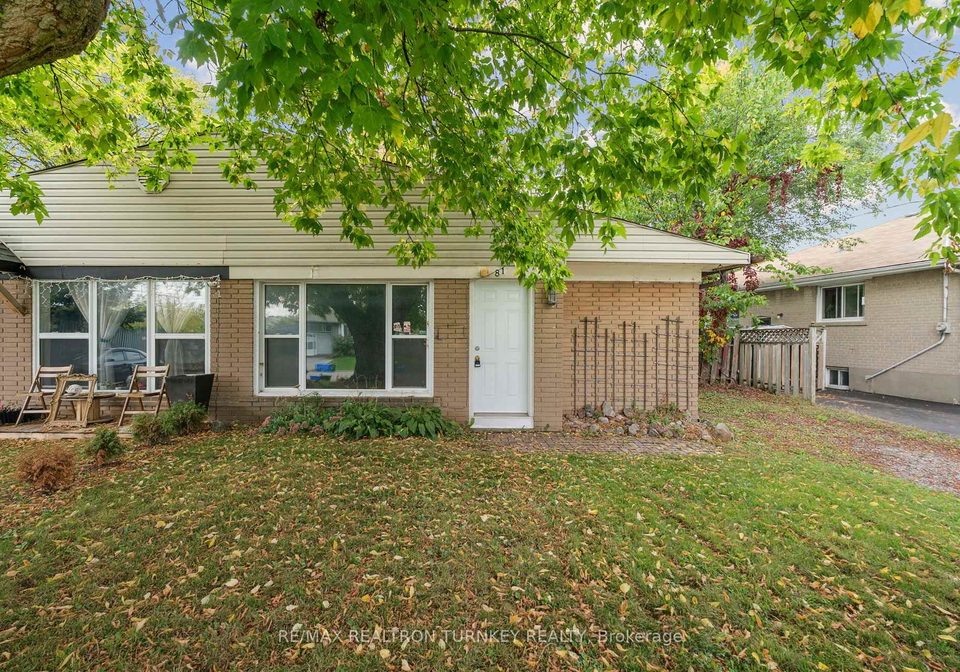 81-rye-crescent-newmarket-ontario-n12427355