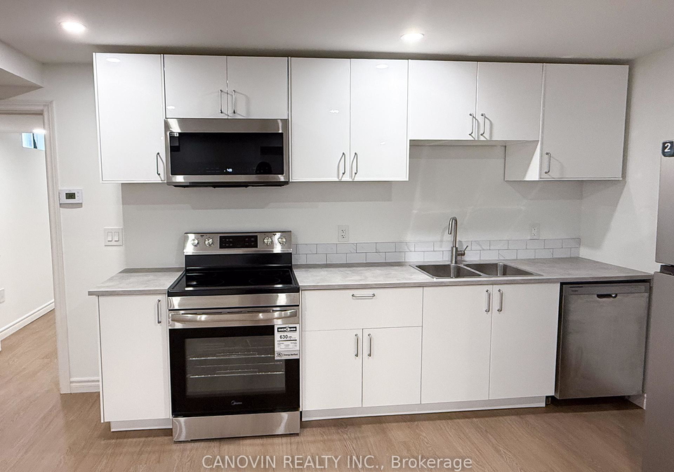 452-alex-doner-drive-newmarket-ontario-n12427370