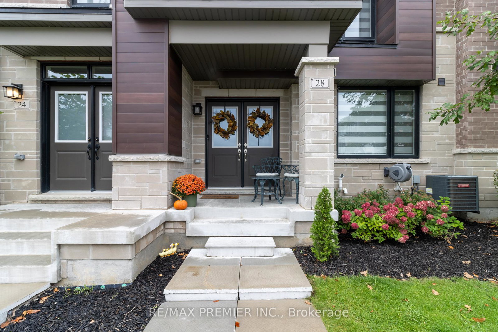 28-holyrood-crescent-vaughan-ontario-n12427636