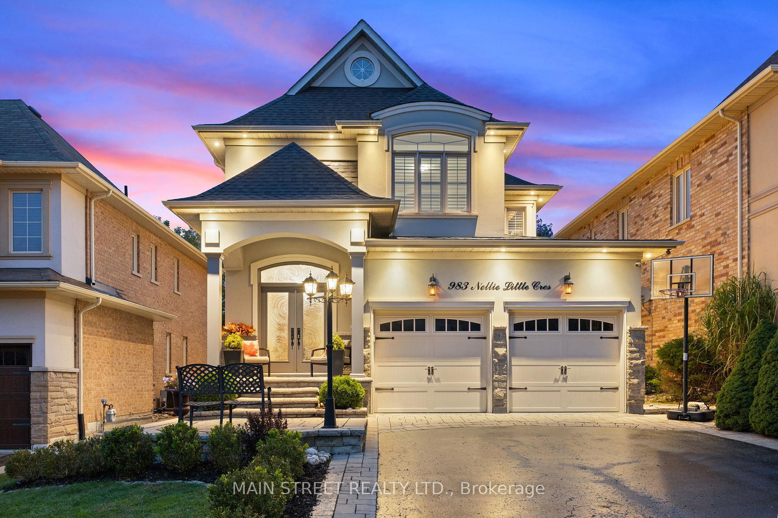 983-nellie-little-crescent-newmarket-ontario-n12427956