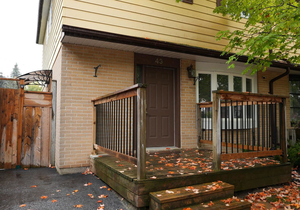 43-adeline-avenue-new-tecumseth-ontario-n12428375