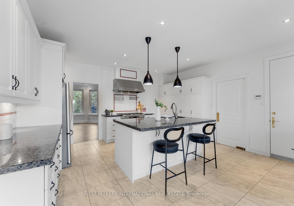 42-witherspoon-way-king-ontario-n12428623