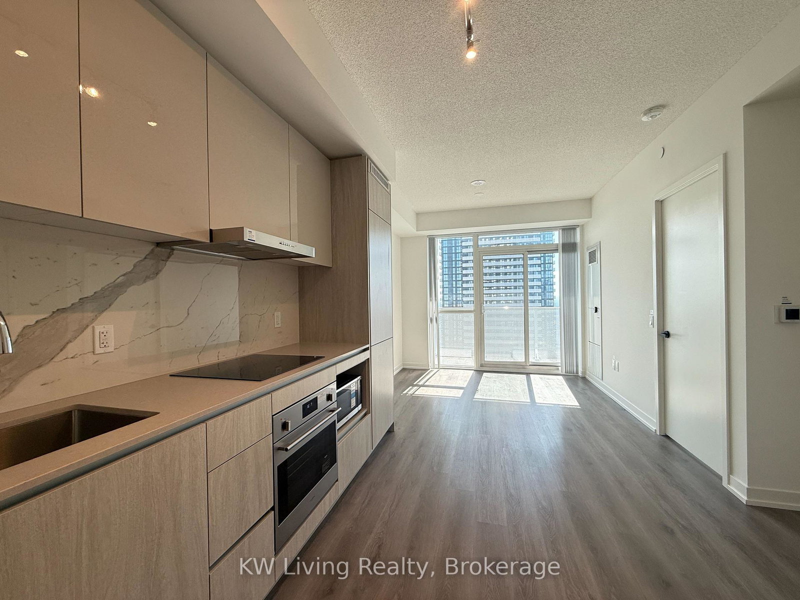28-interchange-way-vaughan-ontario-n12429256