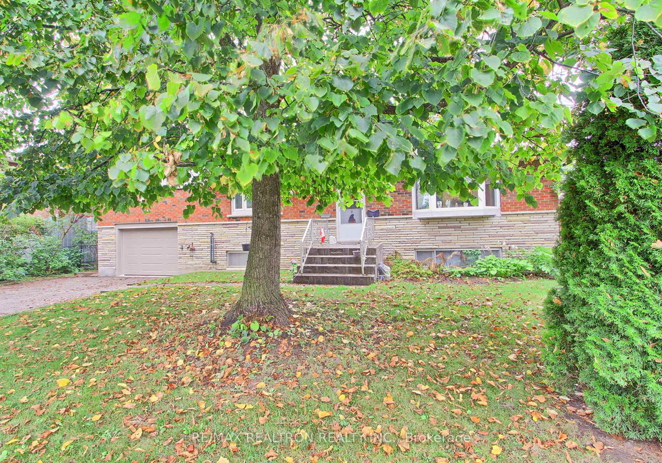 157-maplegrove-avenue-bradford-west-gwillimbury-ontario-n12429603