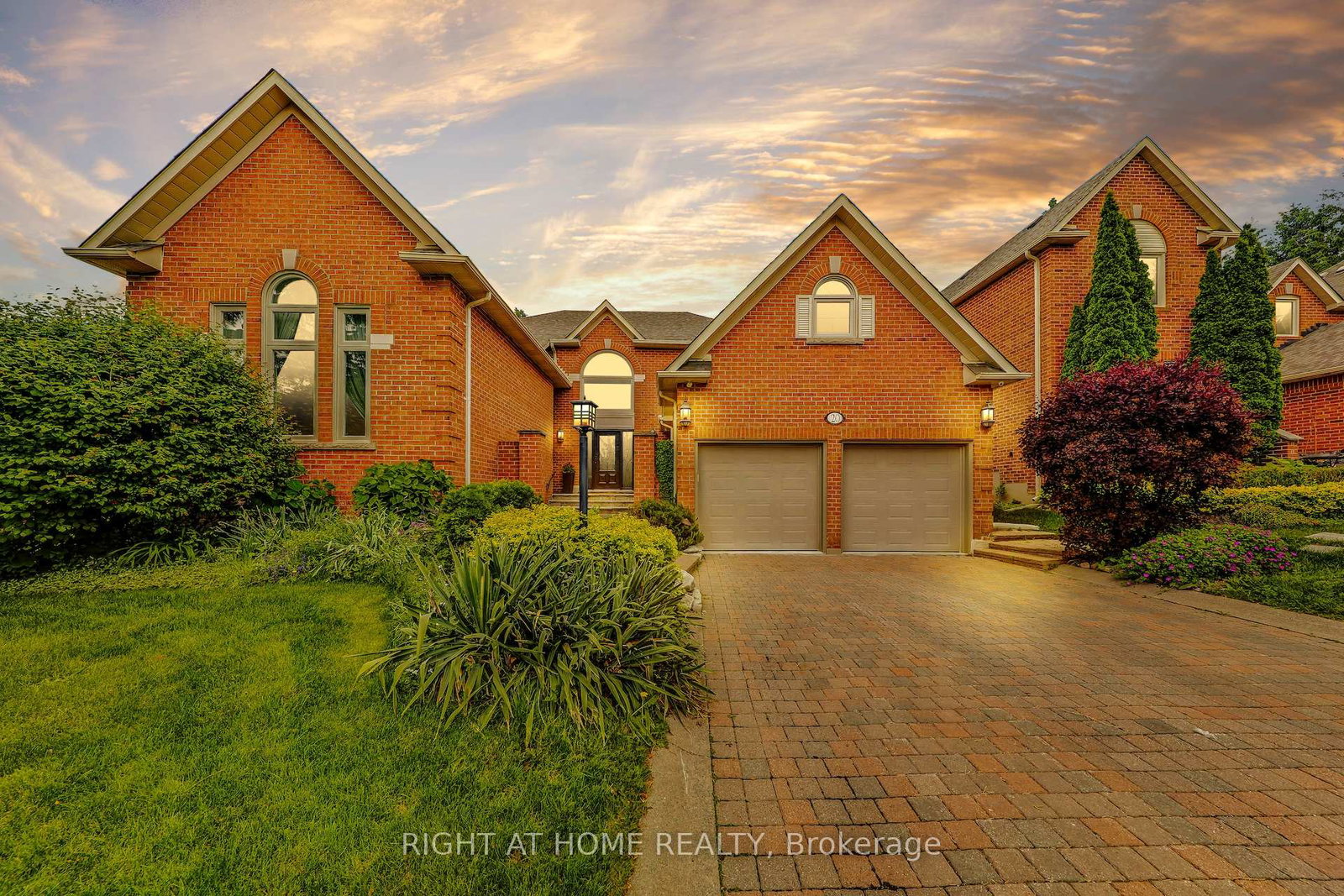 20-woburn-drive-vaughan-ontario-n12430115
