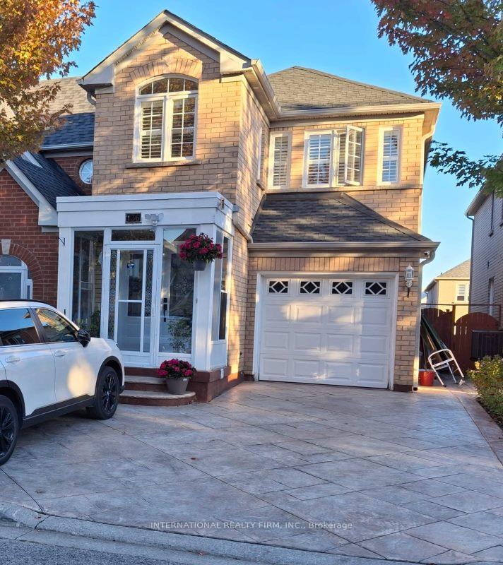 136-tara-crescent-markham-ontario-n12431333