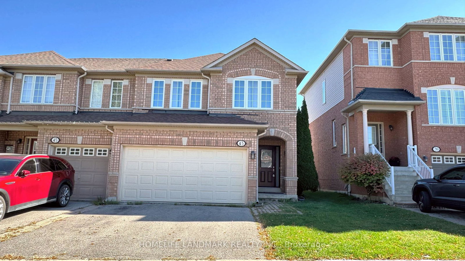 43-millcliff-circle-aurora-ontario-n12431477