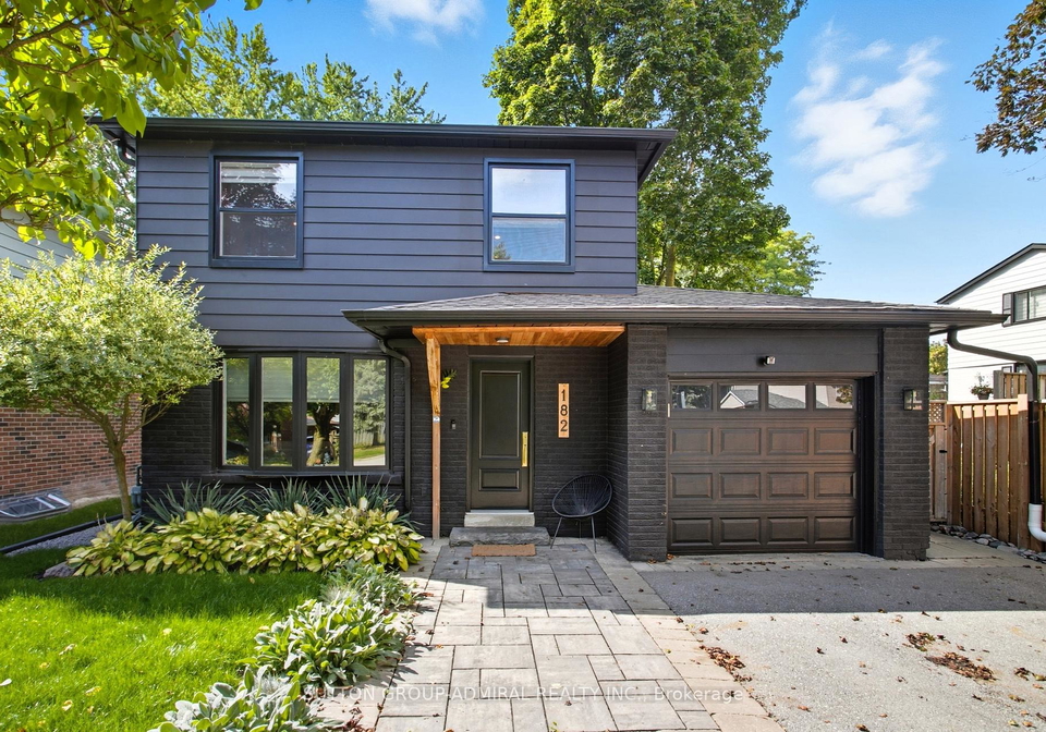 182-talbot-crescent-newmarket-ontario-n12431491