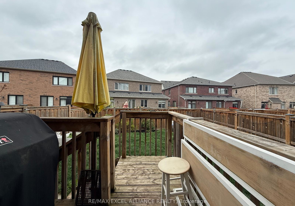 6-carratuck-street-east-gwillimbury-ontario-n12431537